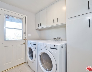 4863 Don Juan Place - Photo Thumbnail 18