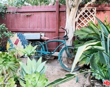 2303 Dell Avenue - Photo Thumbnail 10