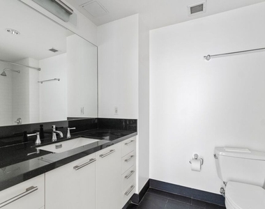 416 S Spring Street - Photo Thumbnail 17