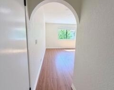 29715 Windsong Lane - Photo Thumbnail 40