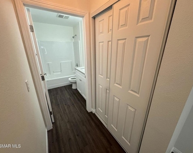 1850 Buyers Street - Photo Thumbnail 11