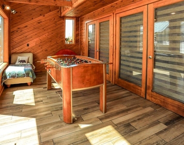 42638 Moonridge Road - Photo Thumbnail 12