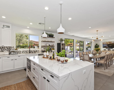 49155 Avenida Fernando - Photo Thumbnail 16