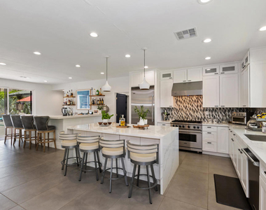 49155 Avenida Fernando - Photo Thumbnail 12