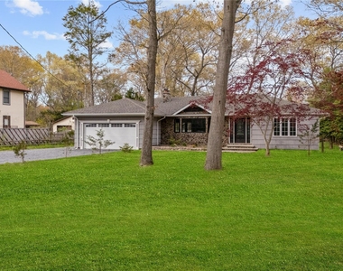 257 Southlawn Avenue - Photo Thumbnail 2