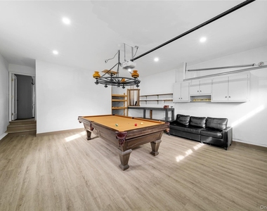 257 Southlawn Avenue - Photo Thumbnail 26