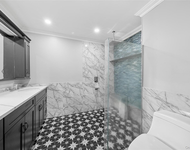 257 Southlawn Avenue - Photo Thumbnail 23