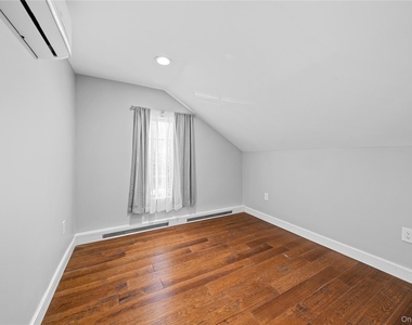 143 Rocky Point Landing Road - Photo Thumbnail 14