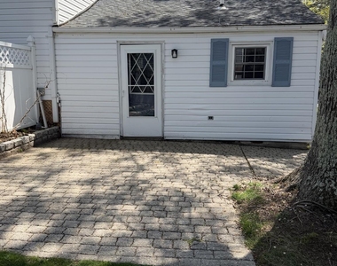 9 Elwin Place - Photo Thumbnail 1