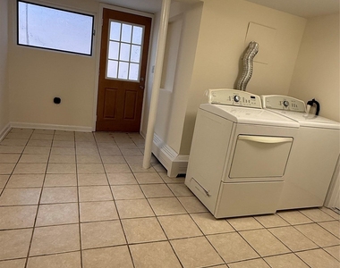 26 Florence Avenue - Photo Thumbnail 13