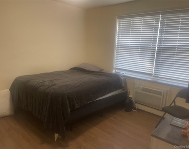111 S Centre Avenue - Photo Thumbnail 12