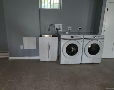 15 Lakeview Road - Photo Thumbnail 27