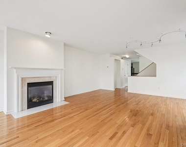 2 Leeward Drive - Photo Thumbnail 9