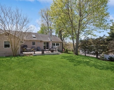 1600 Captain Kidd Drive - Photo Thumbnail 16
