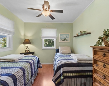 1600 Captain Kidd Drive - Photo Thumbnail 15