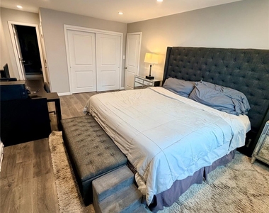 360 Shore Road - Photo Thumbnail 10
