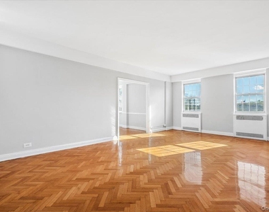 45 Popham Road - Photo Thumbnail 1