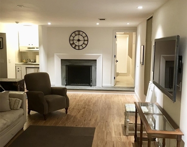 9 Cedar Hill Lane - Photo Thumbnail 16