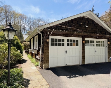 9 Cedar Hill Lane - Photo Thumbnail 18