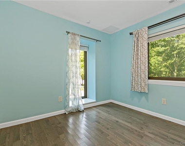 343 N Greeley Avenue - Photo Thumbnail 14