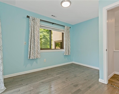 343 N Greeley Avenue - Photo Thumbnail 13