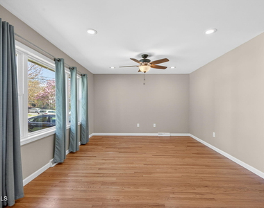 614 Park Avenue - Photo Thumbnail 4