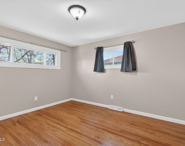 614 Park Avenue - Photo Thumbnail 22