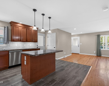 614 Park Avenue - Photo Thumbnail 9