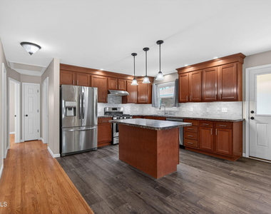 614 Park Avenue - Photo Thumbnail 8