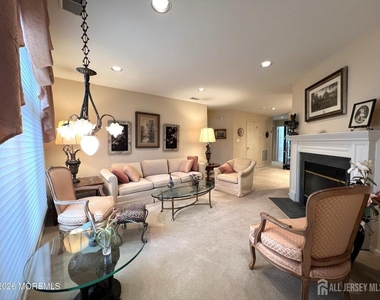 92 Winthrop Road - Photo Thumbnail 4