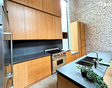 75 Warren Street - Photo Thumbnail 28