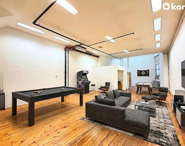 75 Warren Street - Photo Thumbnail 2