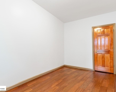 283 Pacific Street - Photo Thumbnail 7