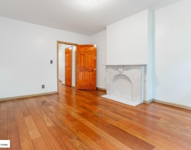 283 Pacific Street - Photo Thumbnail 5