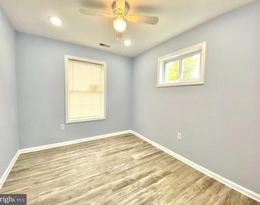 203 E Park Avenue - Photo Thumbnail 3