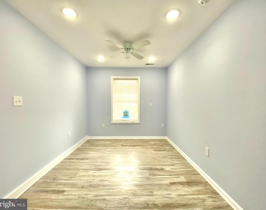 203 E Park Avenue - Photo Thumbnail 1