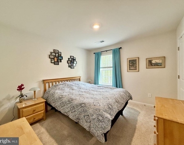 311 Rock Raymond Drive - Photo Thumbnail 24