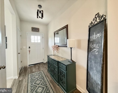 311 Rock Raymond Drive - Photo Thumbnail 3