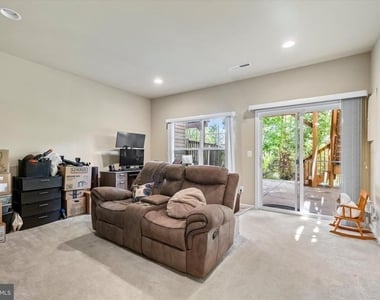 22 Ocala Way - Photo Thumbnail 3
