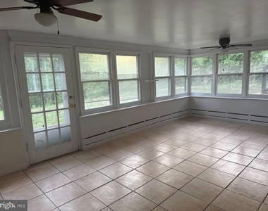 14212 Fisher Avenue - Photo Thumbnail 5