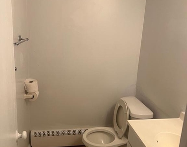 14212 Fisher Avenue - Photo Thumbnail 21