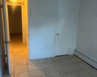 14212 Fisher Avenue - Photo Thumbnail 18