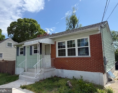 14212 Fisher Avenue - Photo Thumbnail 14