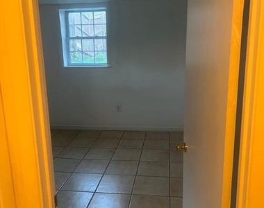 14212 Fisher Avenue - Photo Thumbnail 17