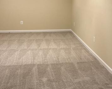 15518 Toddsbury Lane - Photo Thumbnail 36