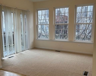12039 Kemps Landing Circle - Photo Thumbnail 13