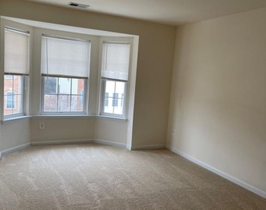 12039 Kemps Landing Circle - Photo Thumbnail 15