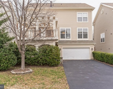 12582 Stone Lined Circle - Photo Thumbnail 1