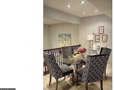 2022 Mayflower Drive - Photo Thumbnail 3