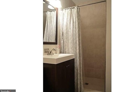 2022 Mayflower Drive - Photo Thumbnail 8